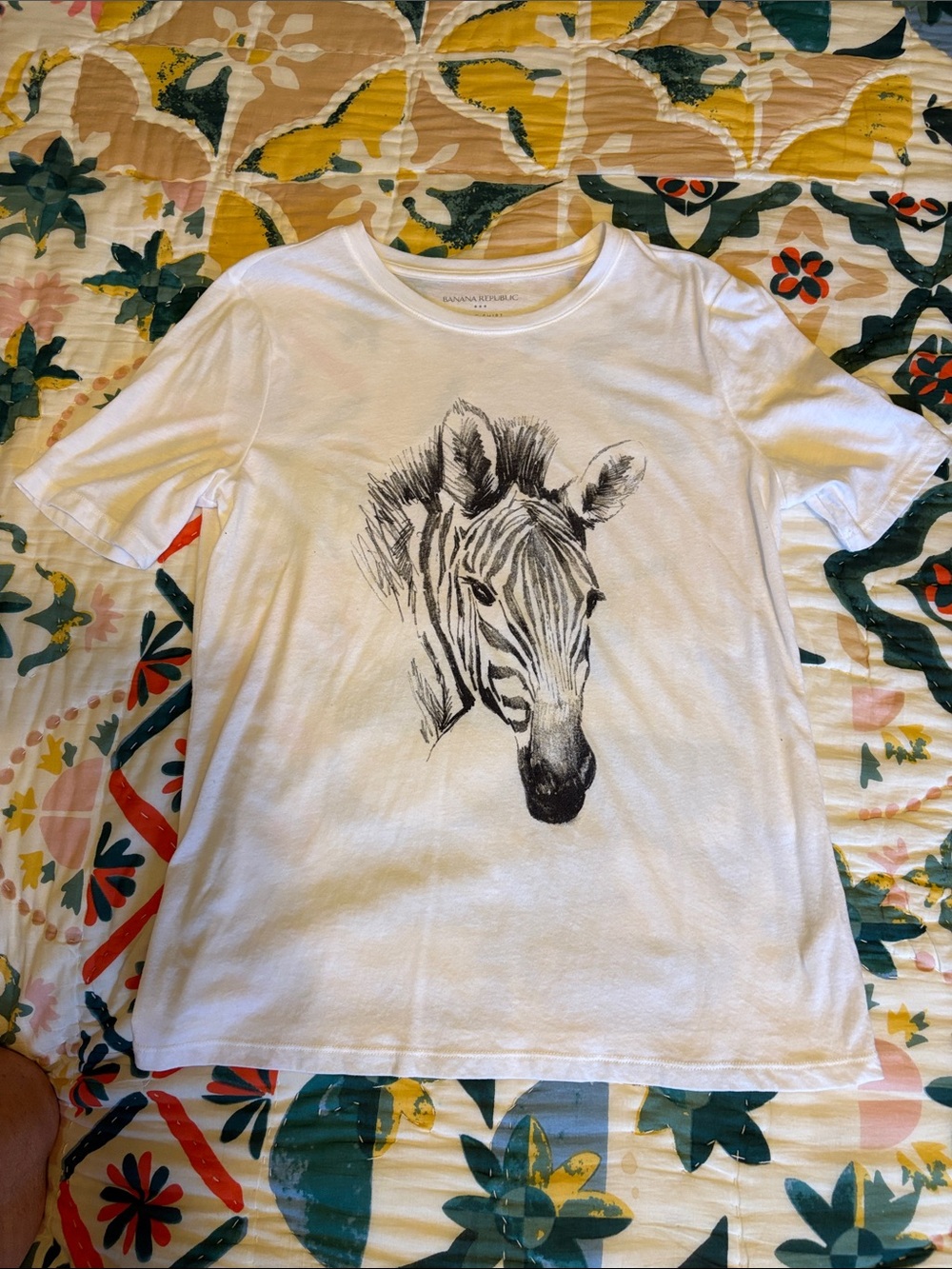 Banana Republic White Tee with Black Zebra Graphic
